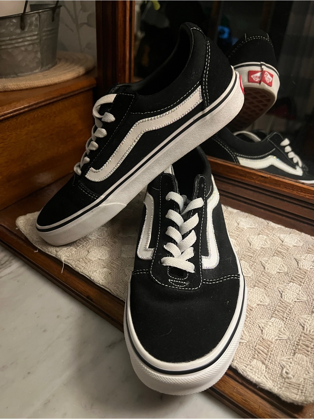 VANS Classic Low Top Upcycled CUSTOM Rhinestone Sneakers‎ Black White Wms Size 8